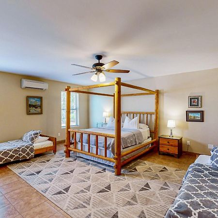 Old Santa Fe Manor - Unit A Villa Luaran gambar